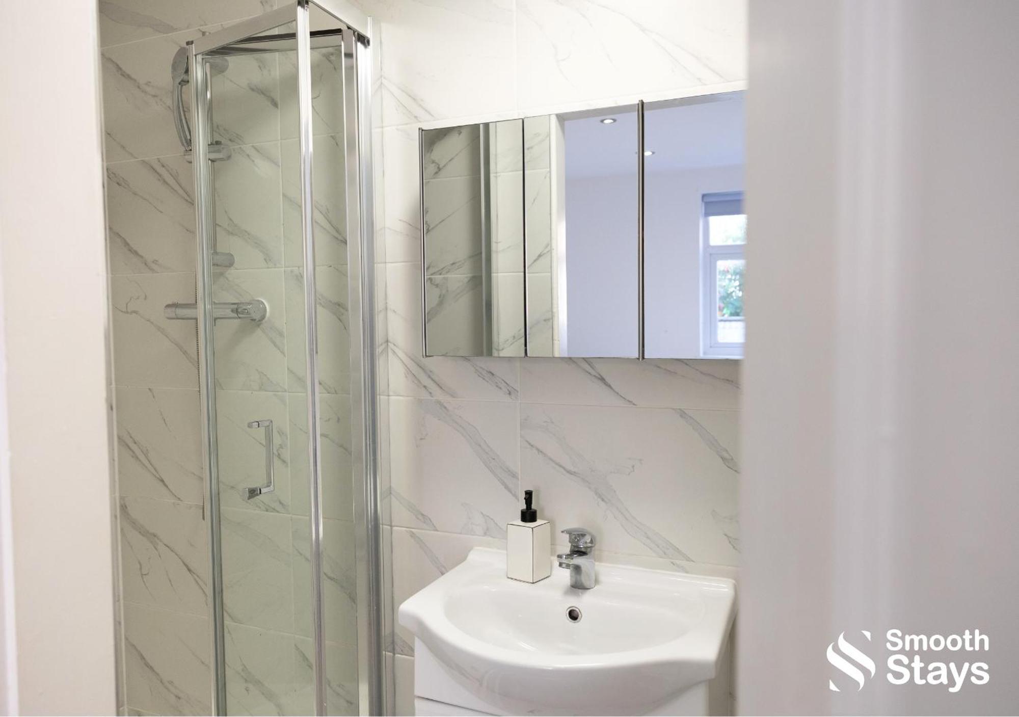 One Bedroom Apartment At Smooth Stays Short Lets & Serviced Accommodation Preston With Parking Near Train Station Екстер'єр фото