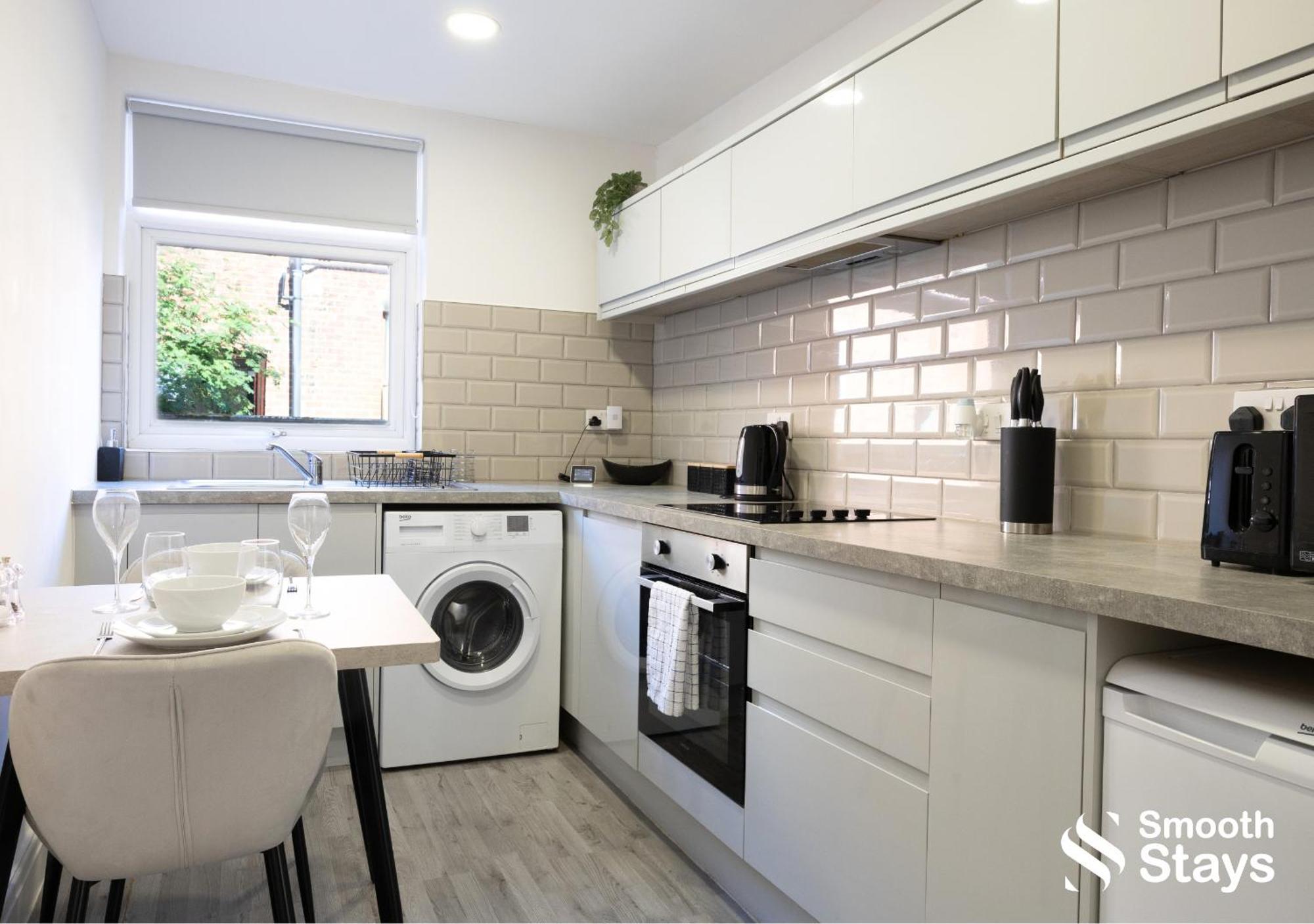 One Bedroom Apartment At Smooth Stays Short Lets & Serviced Accommodation Preston With Parking Near Train Station Екстер'єр фото